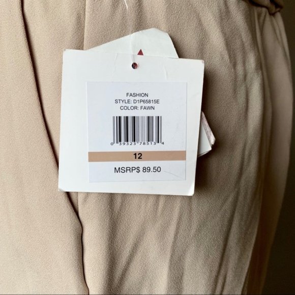 Ellen Tracy Beige Pants - Picture 6 of 8